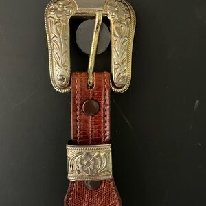 Special Justin genuine leather light brown leather belt with solid brass buckle.